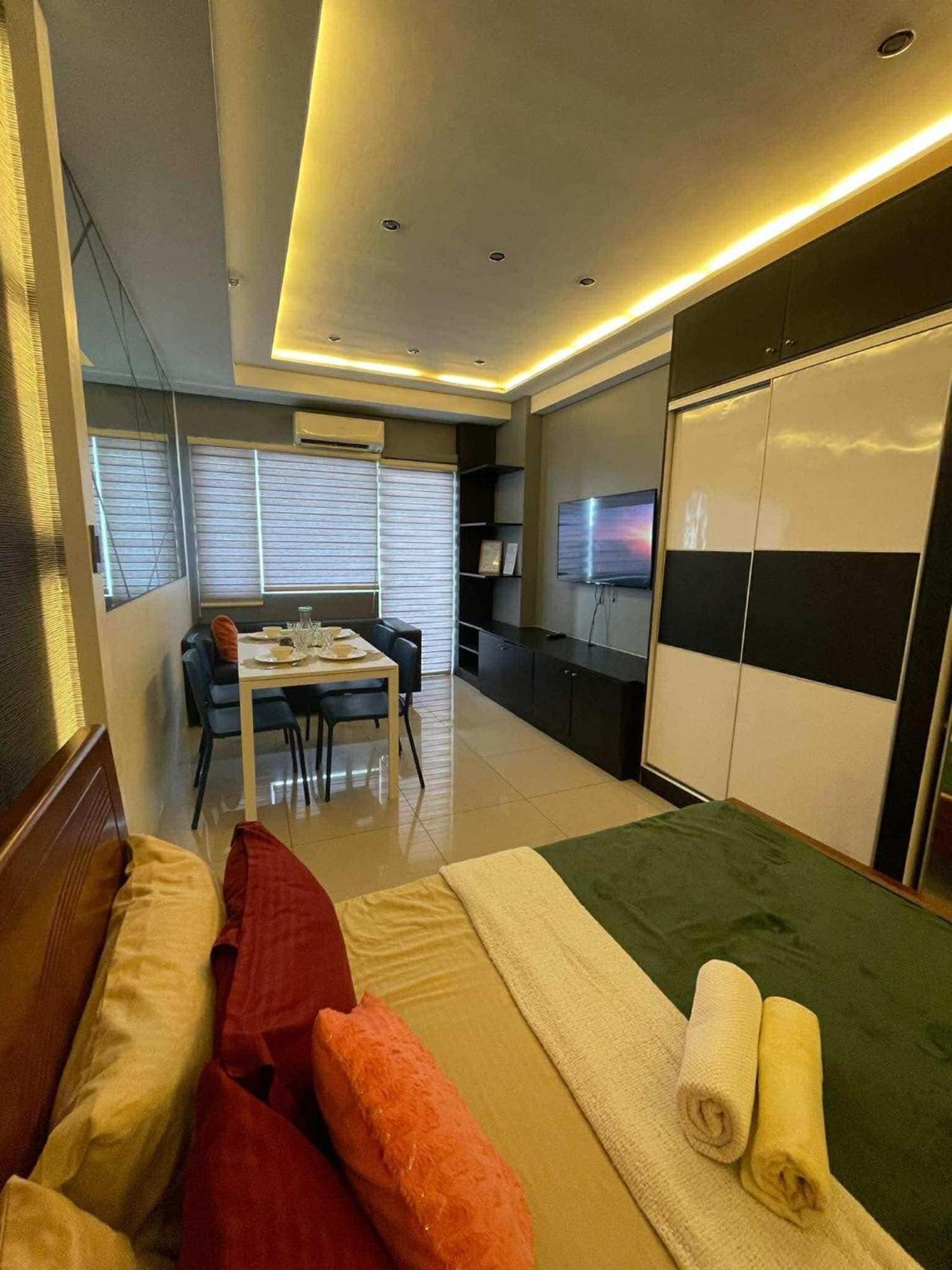 פאסאי Kys 3 Staycation Near Naia Mall Of Asia מראה חיצוני תמונה